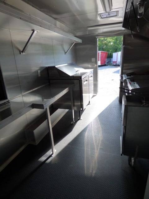 Concession Trailer 8.5 X 18 Red – Food Event Catering — photo 10