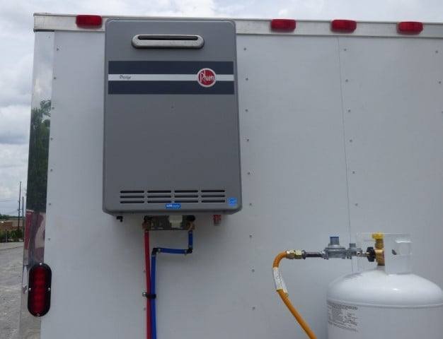 Concession Trailer 8.5 X 24 White Shower Trailer — photo 4