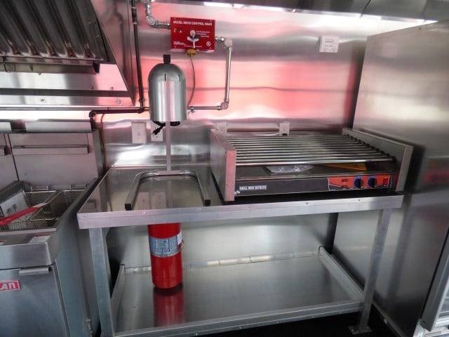 8.5′ x 30′ Silver Frost Concession Food Trailer With Appliances — photo 12