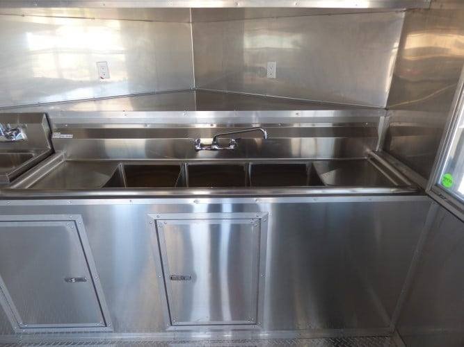8.5′ x 18′ Concession Trailer White Catering Event — photo 7