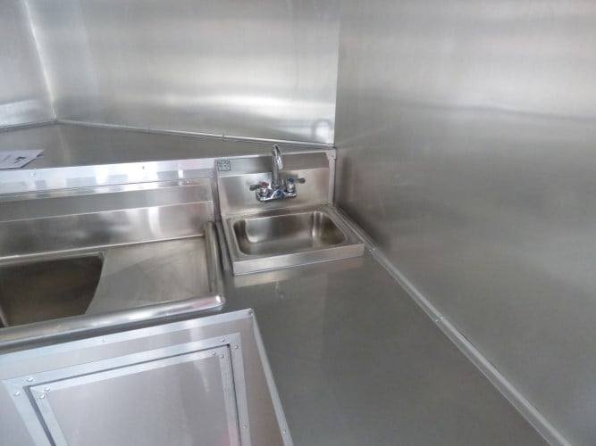 8.5′ x 26′ Concession Food Trailer Arizona Beige — photo 8