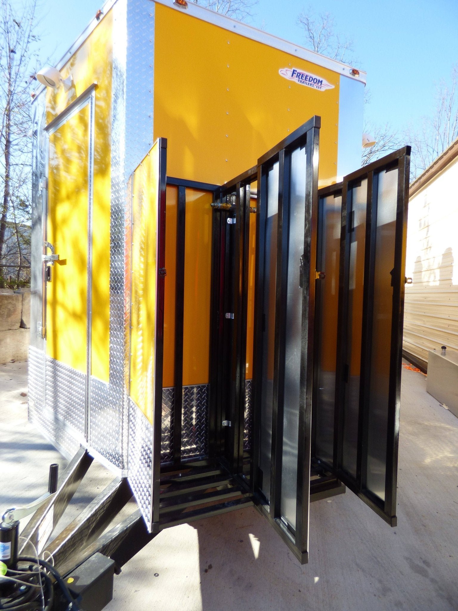 8.5′ x 25′ Concession Food Yellow Trailer — photo 12