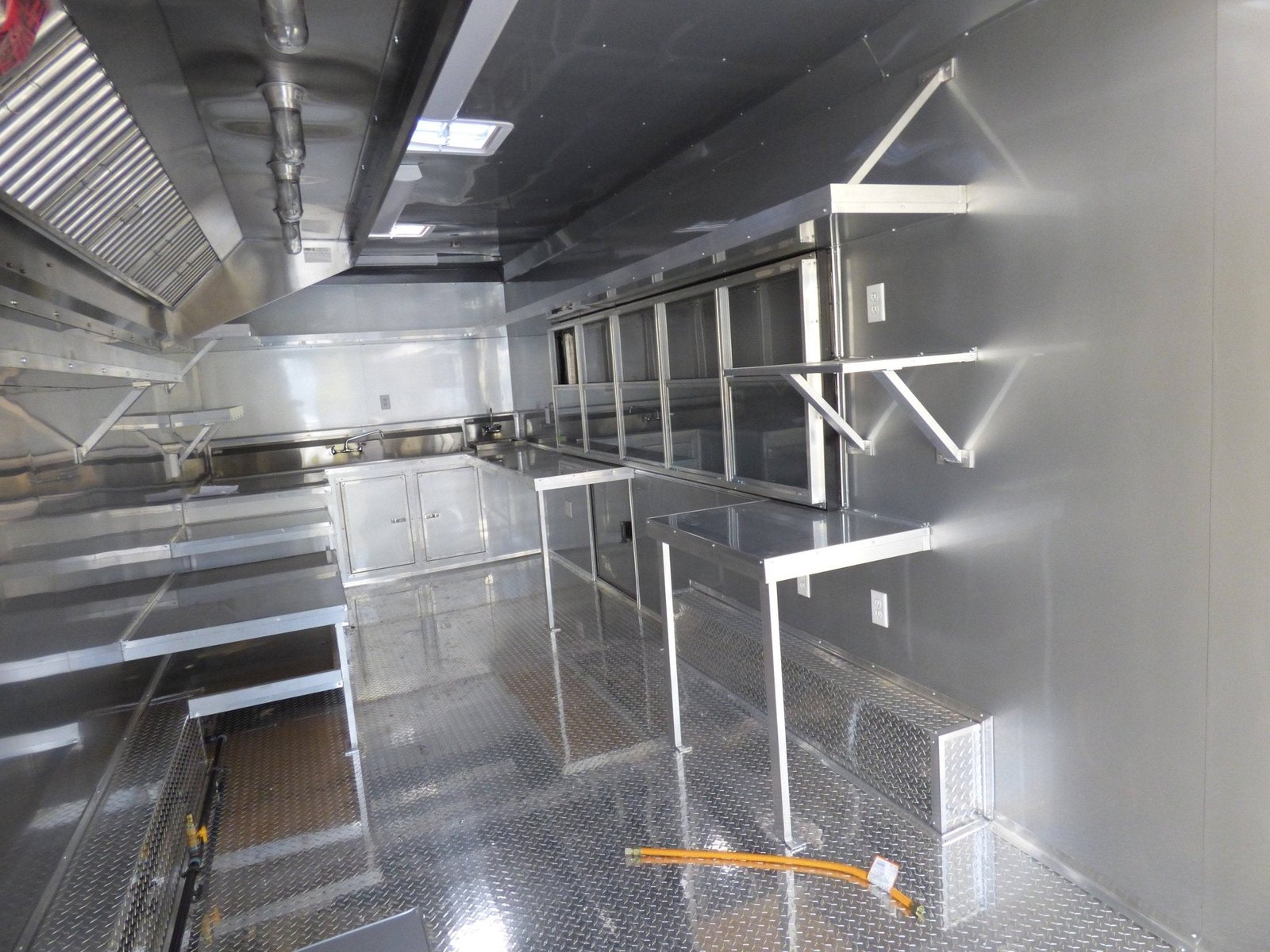 8.5′ x 25′ Concession Food Yellow Trailer — photo 15