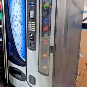 3151 Cold Soda Vending Machine - view 2