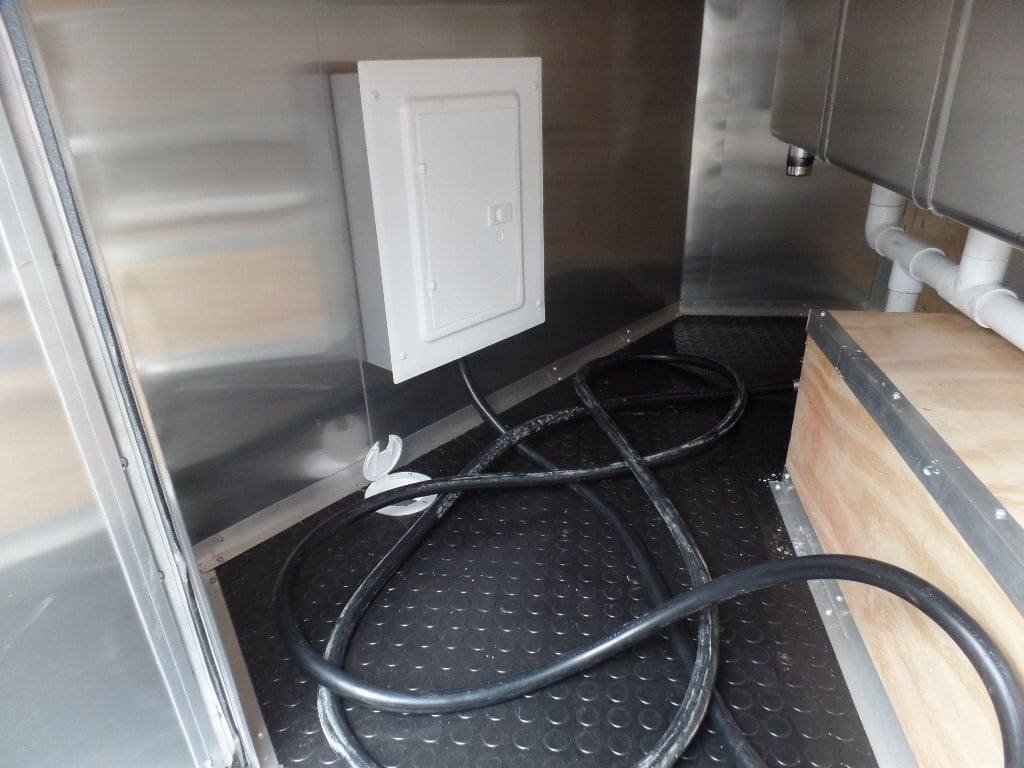 8.5′ x 16′ White Concession Food Trailer With Appliances — photo 9