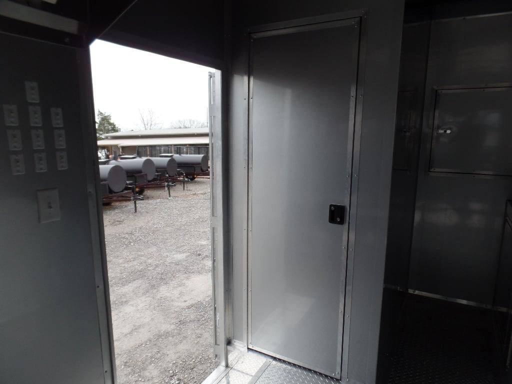 8.5′ x 40′ Concession Food Gooseneck Trailer — photo 15