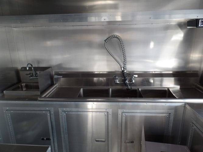 8.5′ x 28′ Concession Trailer Red Goose-neck Food Event Catering — photo 15