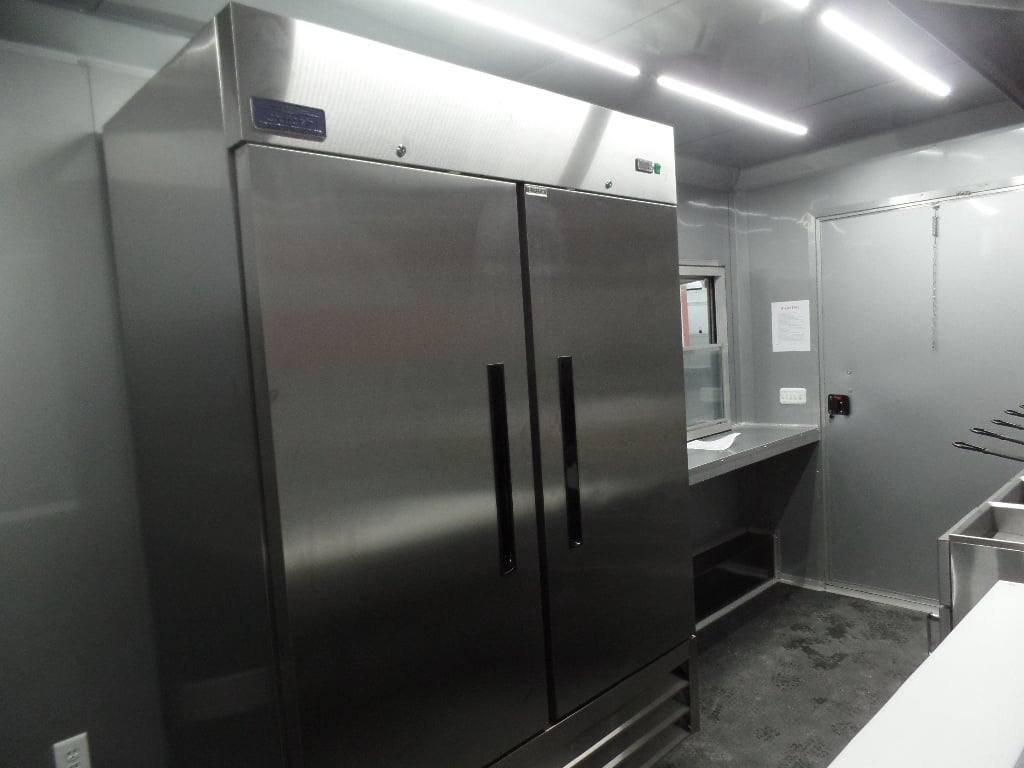 8.5′ x 20′ Black BBQ Porch Concession Food Trailer With Appliances — photo 6