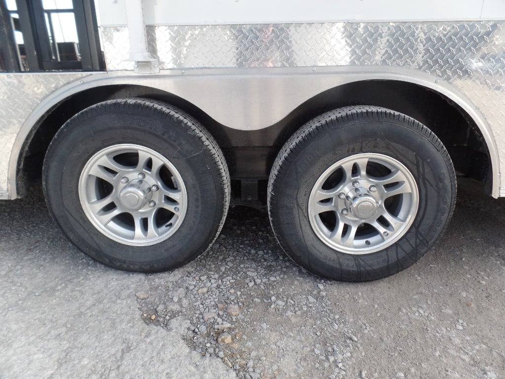8.5′ x 24′ Concession Trailer White BBQ Catering Event Food — photo 5