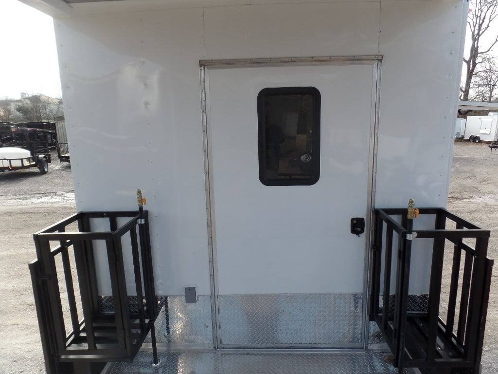 8.5′ x 24′ Concession Trailer White BBQ Catering Event Food — photo 7