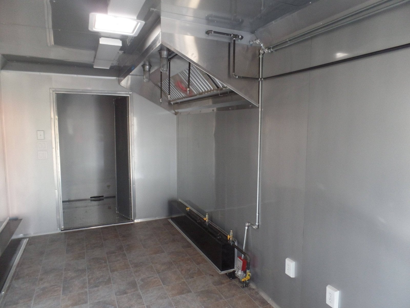8.5′ x 24′ Concession BBQ Food Trailer Charcoal Gray Event Catering — photo 8