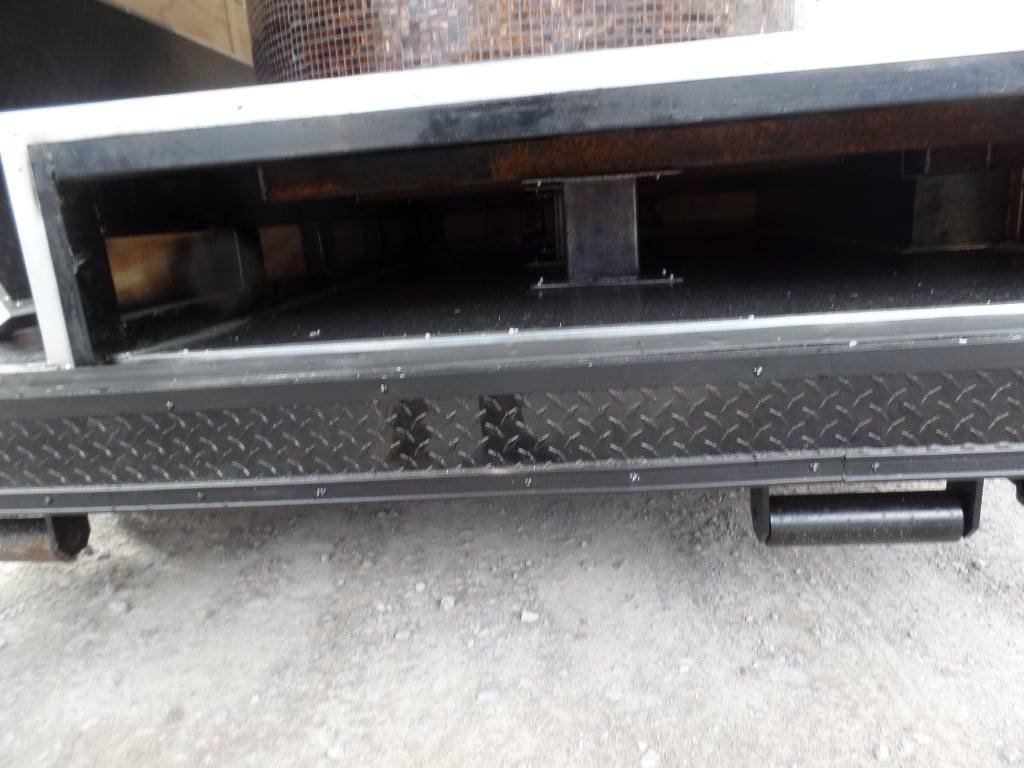 8.5′ x 20′ Pizza Event Concession Food Trailer With Appliances — photo 3