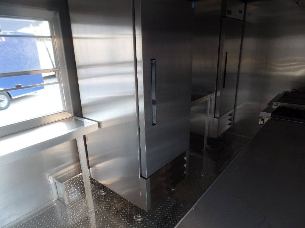 8.5′ x 16′ Concession Food Catering Event With Appliances — photo 2