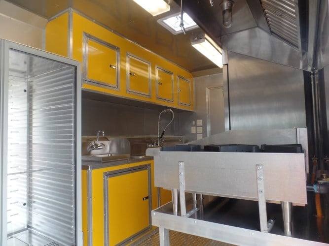 8.5′ x 30′ Concession Food Trailer Lime Green — photo 11