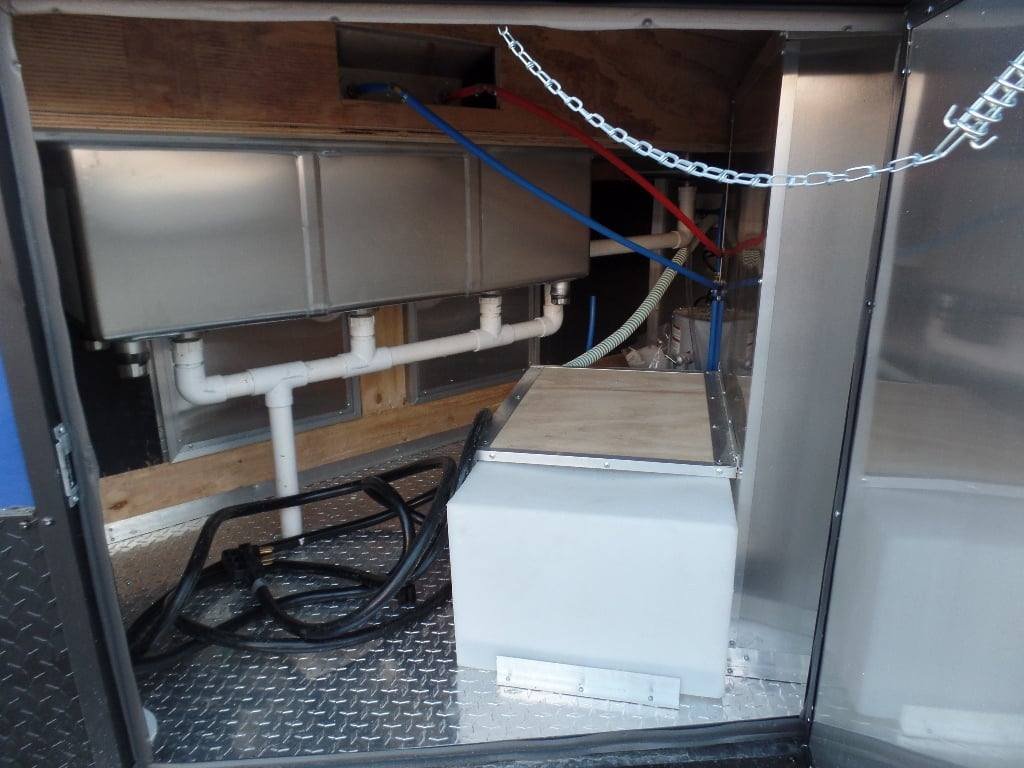 8.5′ x 20′ Concession Food Trailer With Appliances — photo 5