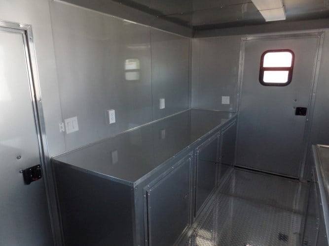8.5′ x 24′ Concession Trailer White BBQ Event Catering — photo 4