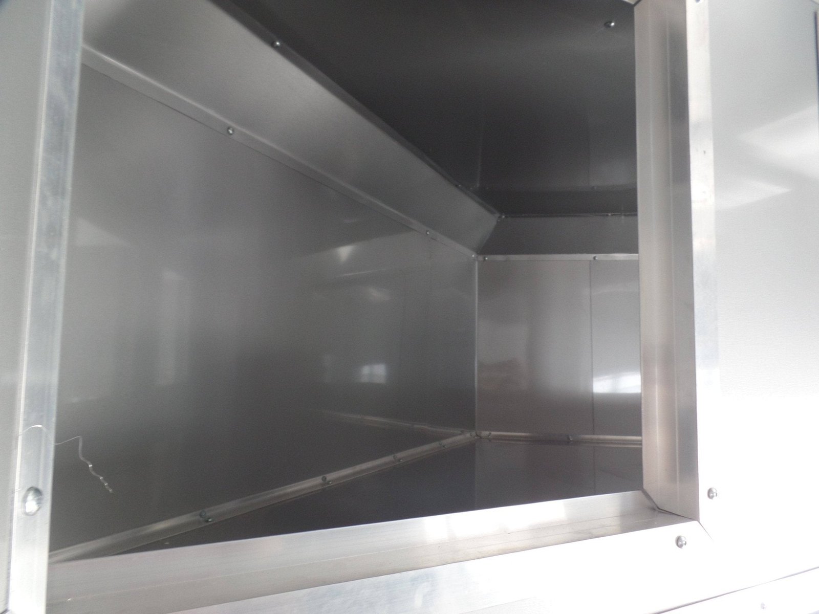8.5′ x 16′ Concession Food Trailer White Event Catering — photo 4
