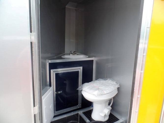8.5′ x 19′ Concession Yellow BBQ Porch Food Trailer — photo 2