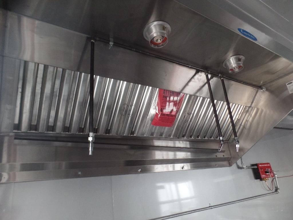 8.5′ x 26′ Red And Black Concession Food Trailer With Appliances — photo 10