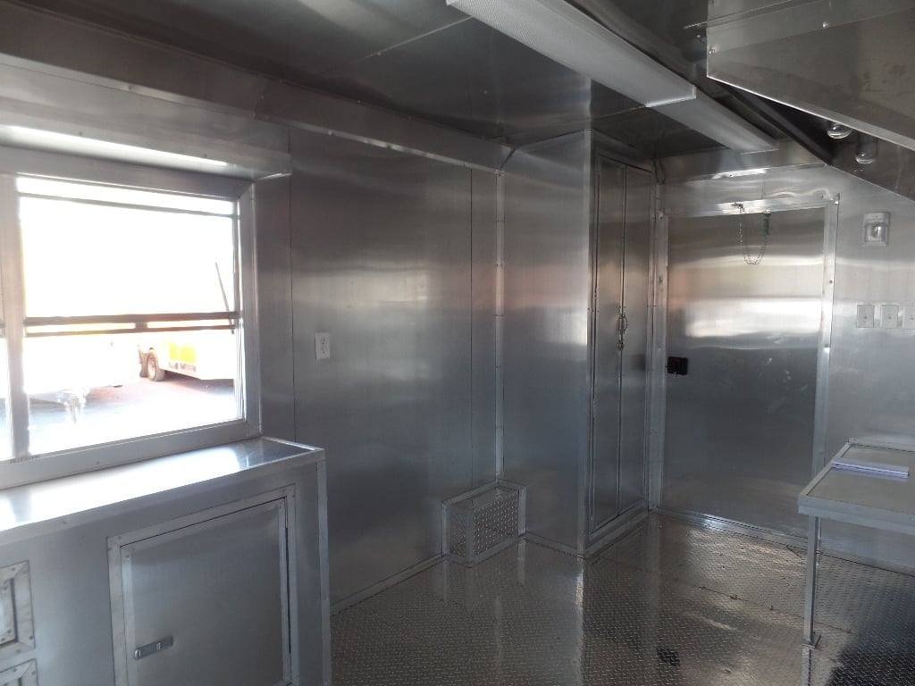 8.5′ x 24′ Concession Food Vending Trailer — photo 13