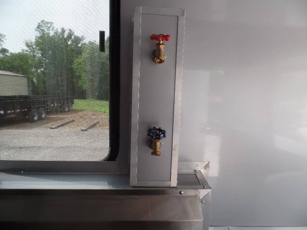 8.5′ x 34′ Gooseneck Concession Enclosed Food Event Trailer — photo 12