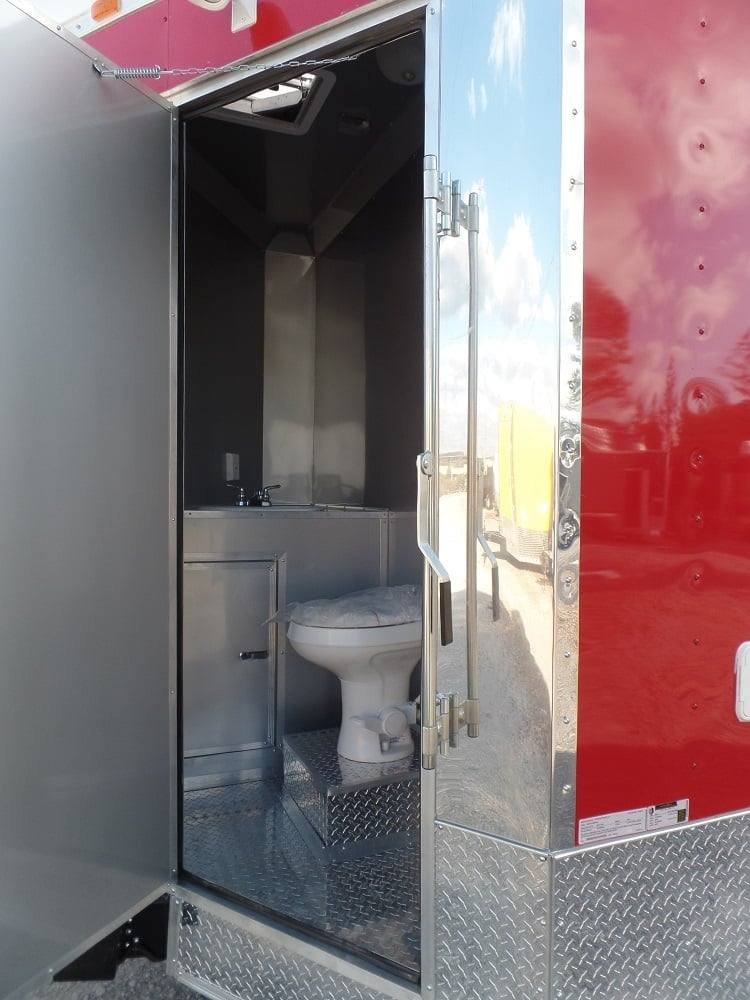 8.5′ x 30′ Concession BBQ Food Trailer Red Event Catering — photo 4