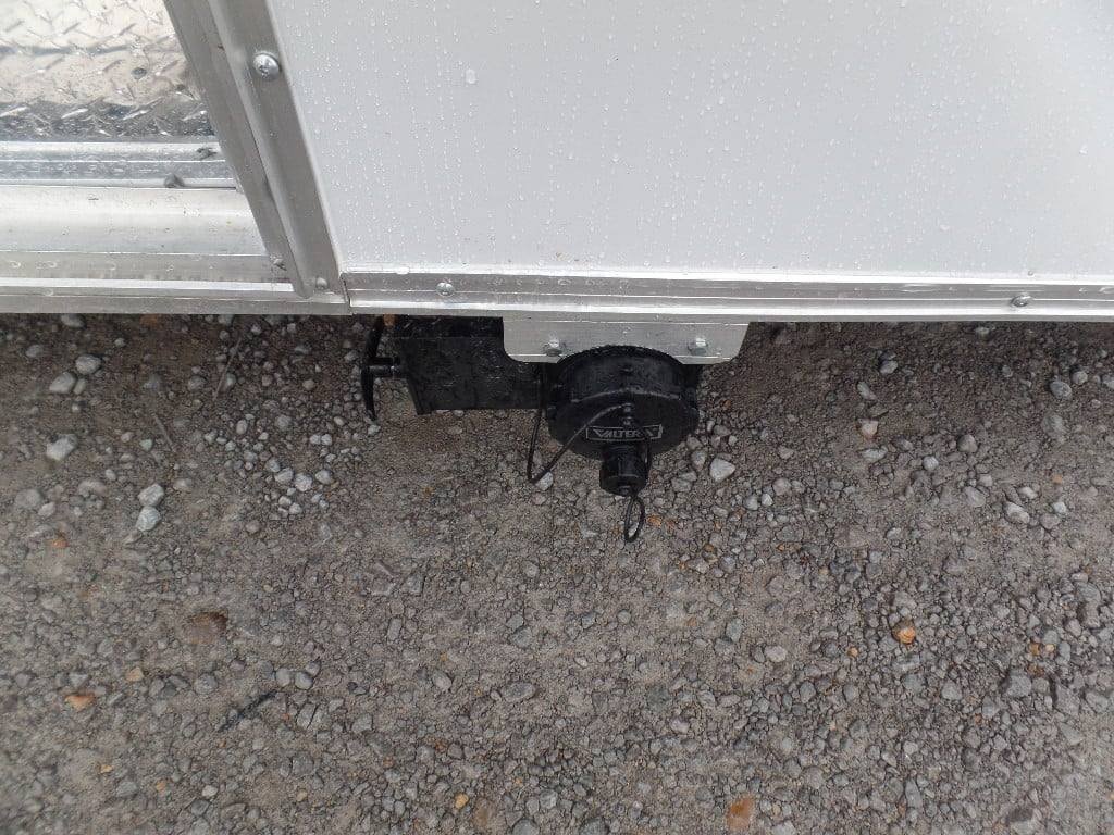 8.5′ x 18′ White Food Concession Catering Trailer With Appliances — photo 11