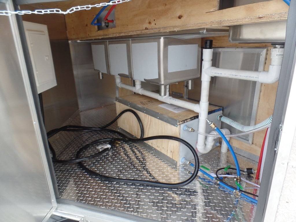 8.5′ x 20′ Orange And Black Food Concession Trailer With Appliances — photo 7