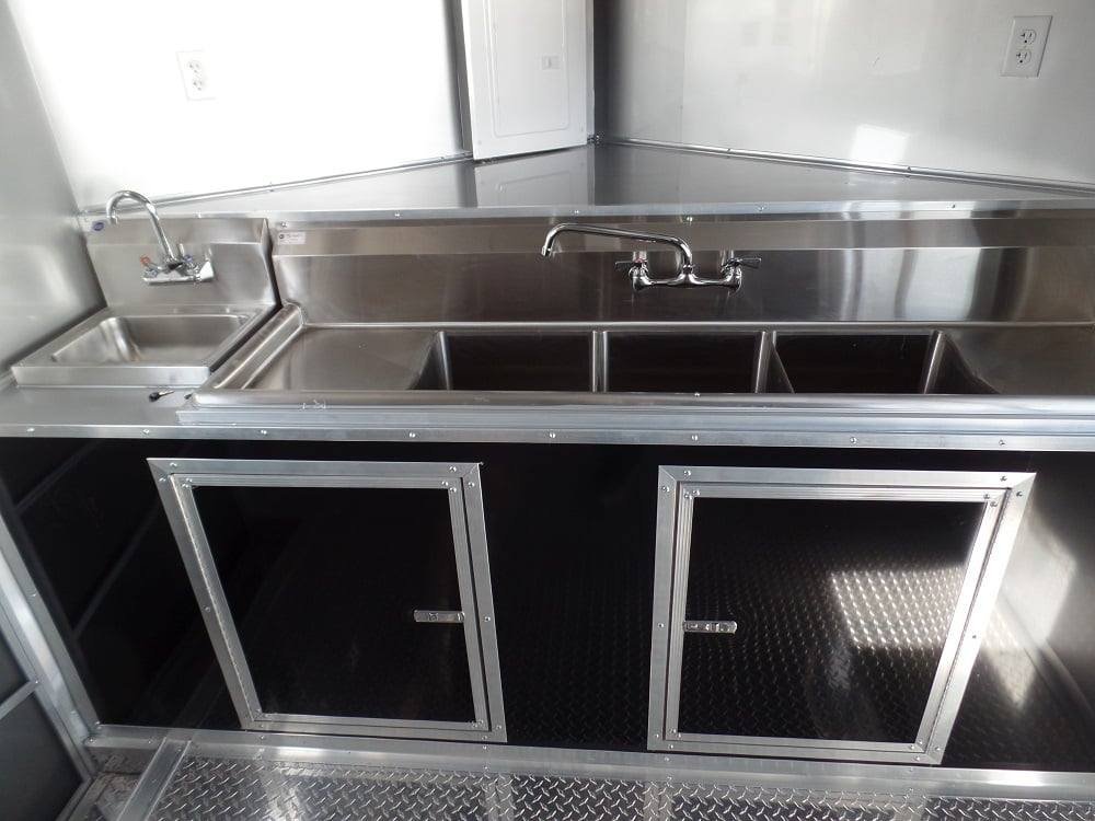 8.5′ x 24′ Concession Food Trailer Black BBQ Event — photo 4