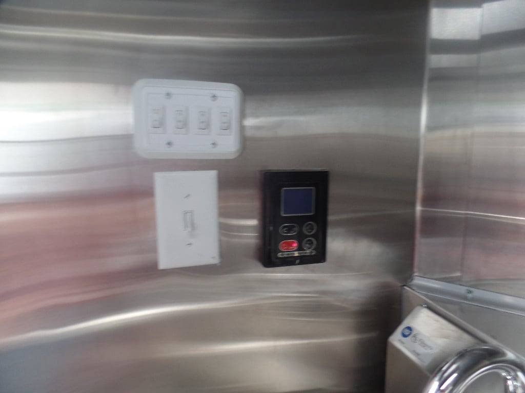 8.5′ x 20′ White Concession Food Event Trailer — photo 15