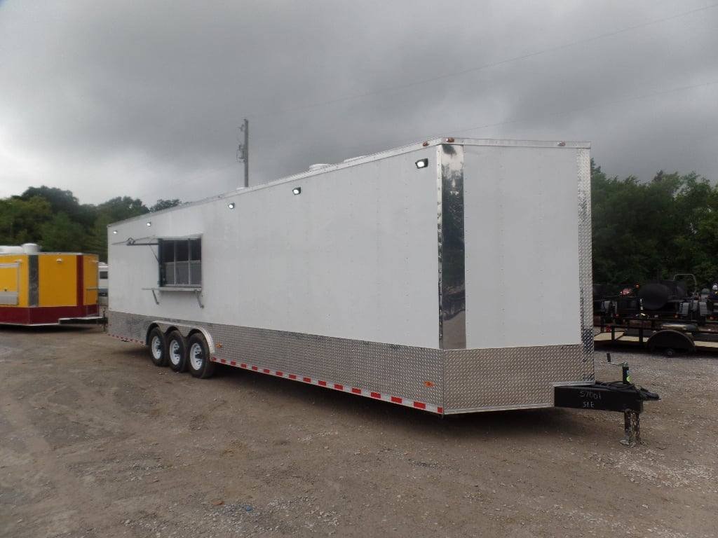 8.5′ x 32′ White Commercial Food Concession Trailer