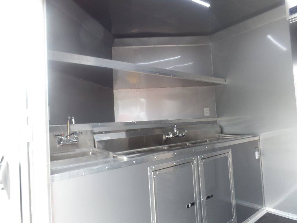 White 8.5′ x 32′ Commercial Food Concession Trailer With Appliances — photo 6