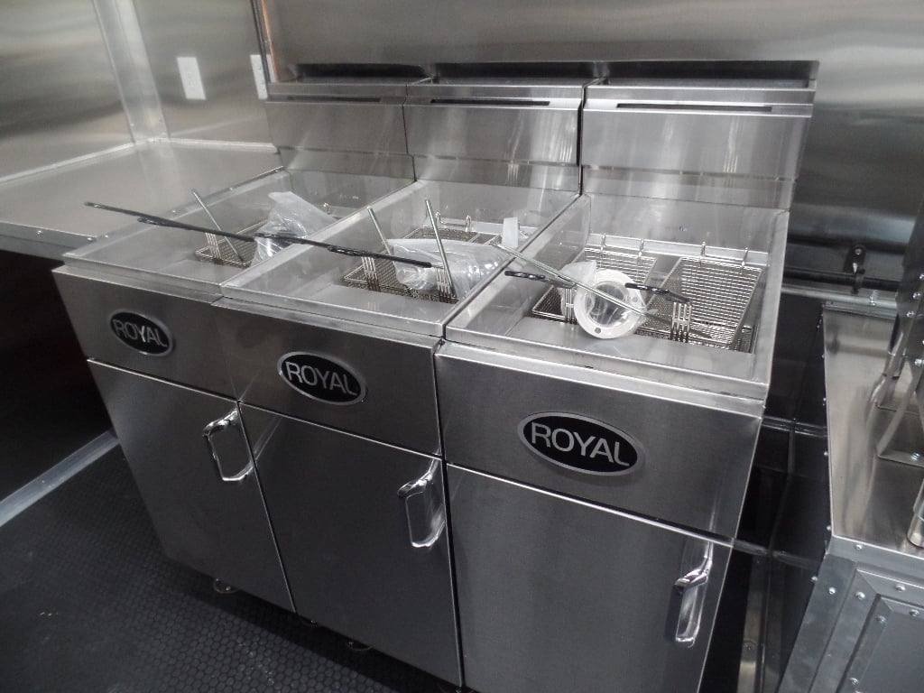 8.5′ x 20′ White Concession Food Event Trailer With Appliances — photo 9