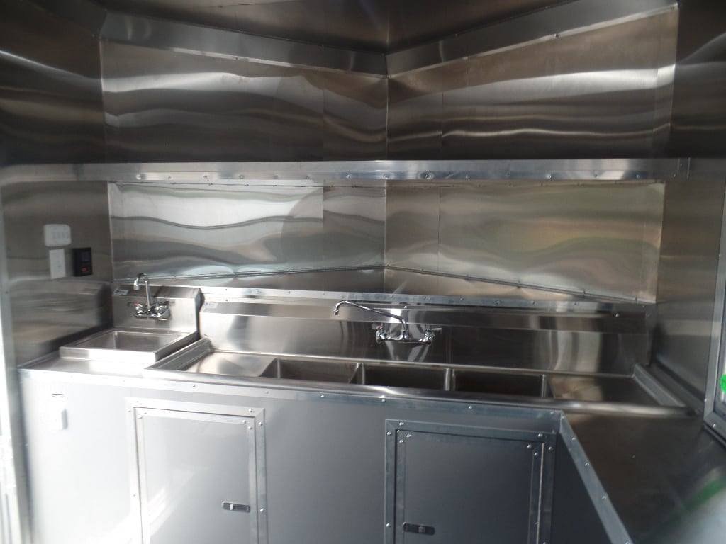 8.5′ x 20′ White Concession Food Event Trailer With Appliances — photo 13