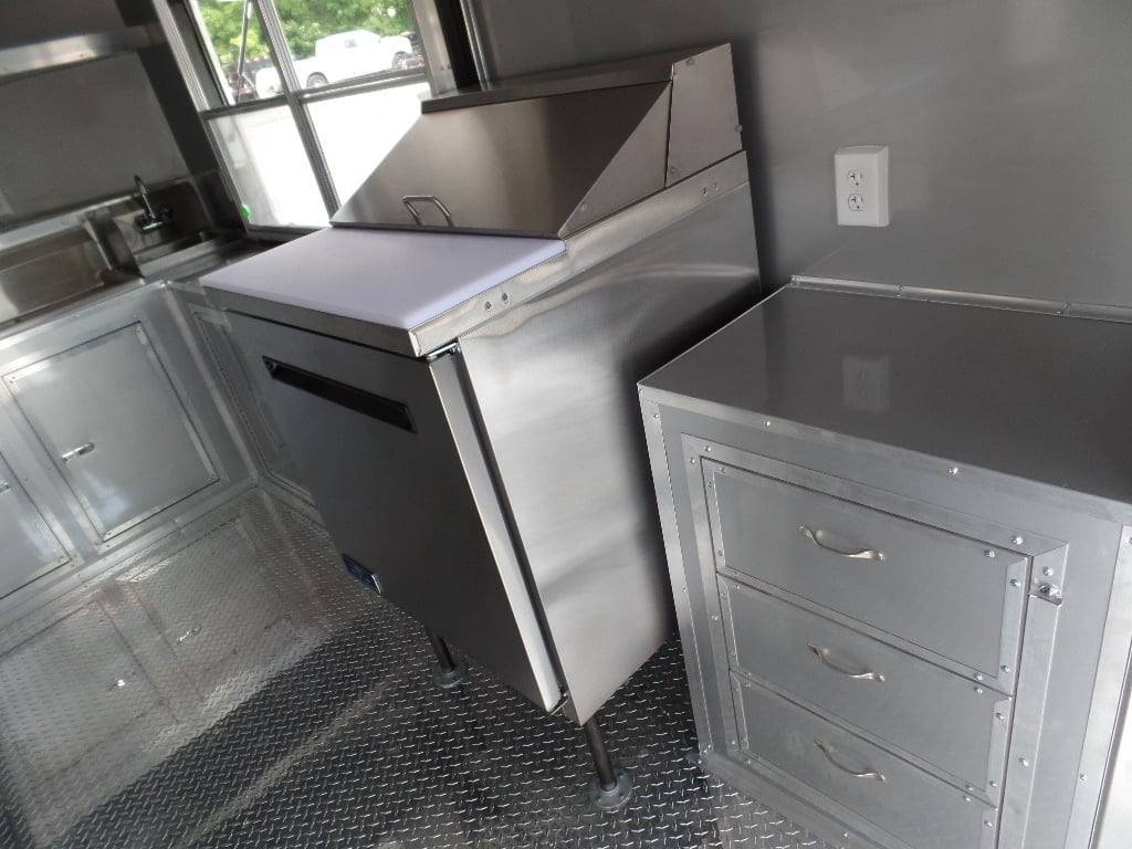 8.5′ x 20′ Concession Trailer Red BBQ Food Event Catering — photo 2