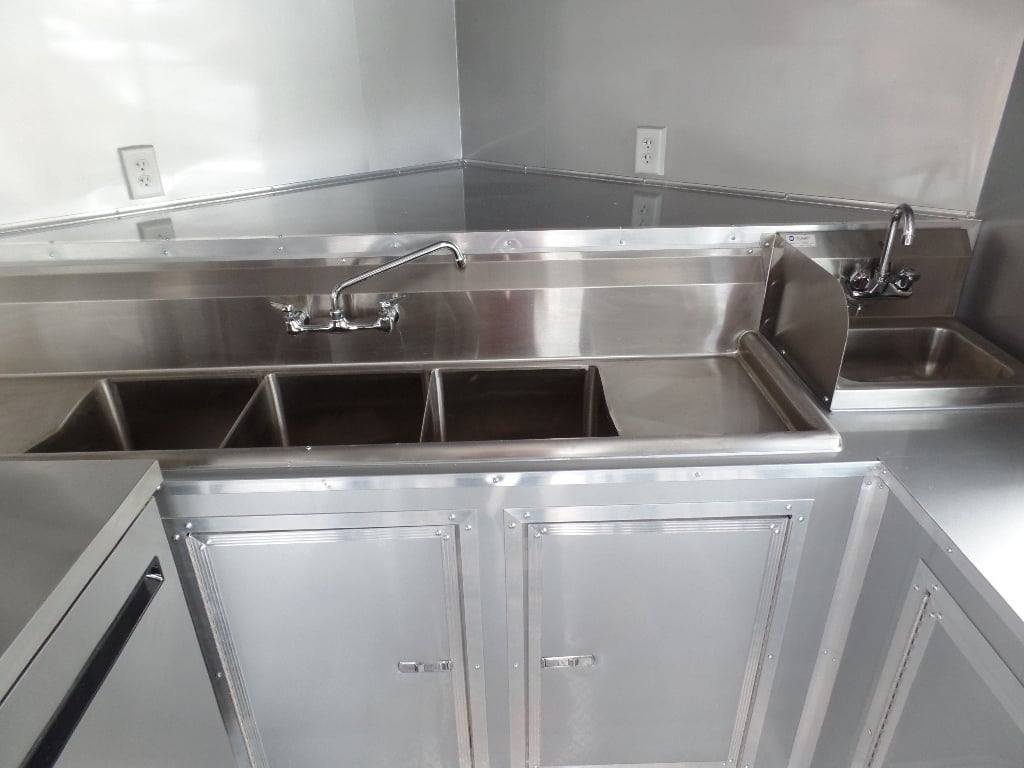 8.5′ x 20′ Concession Trailer Red BBQ Food Event Catering — photo 8