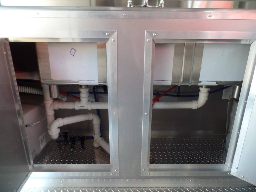 8.5′ x 28′ Concession Red BBQ Food Trailer With Appliances — photo 6