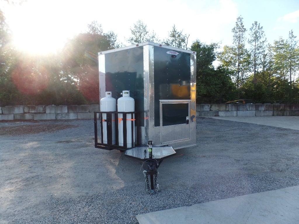 8.5′ x 20′ Emerald Green Porch Style Concession Trailer — photo 8