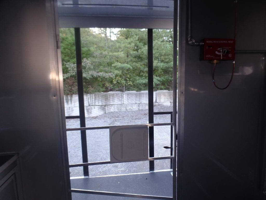 8.5′ x 20′ Emerald Green Porch Style Concession Trailer — photo 9