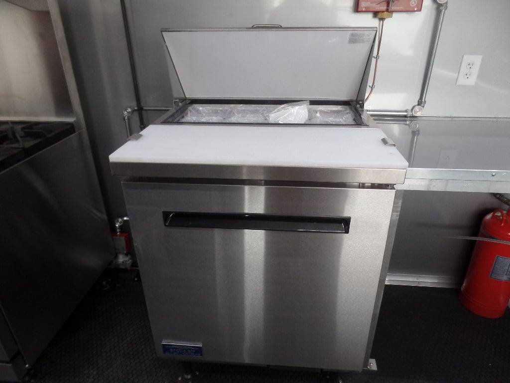 8.5′ x 26′ Black Porch Style Concession Food Trailer With Appliances — photo 3