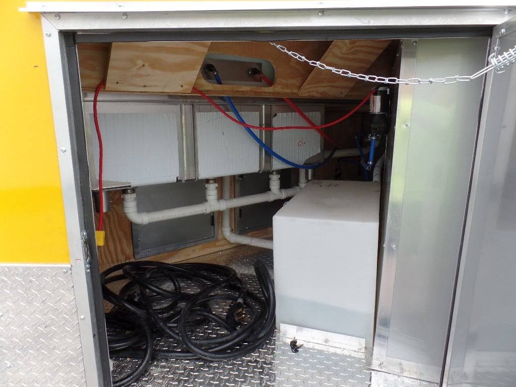 8.5′ x 24′ Concession Food Trailer Yellow Event Catering — photo 15