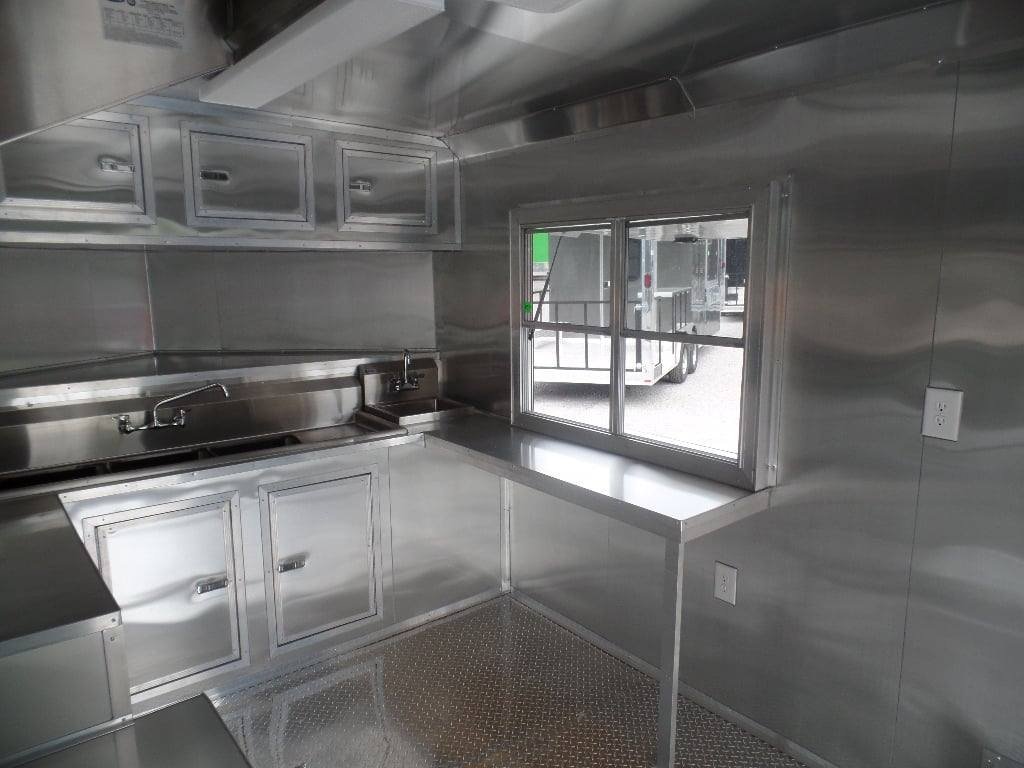 8.5′ x 20′ Concession Food Trailer Black BBQ Event — photo 3