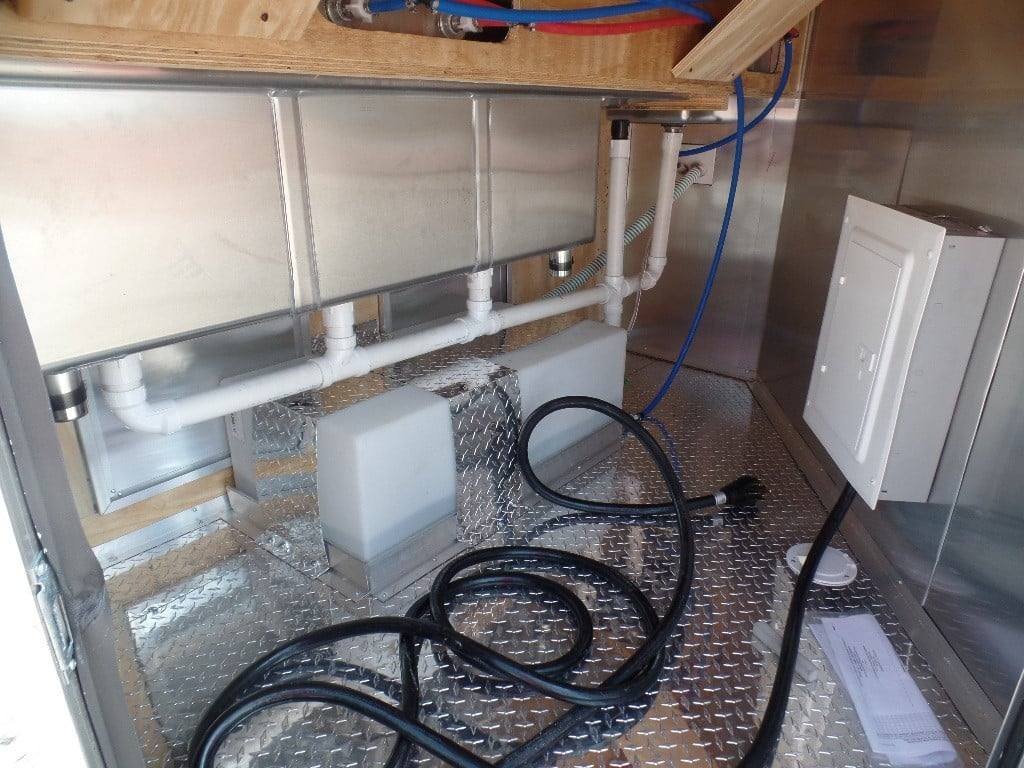 8.5′ x 20′ Concession Food Trailer White Event Catering — photo 11