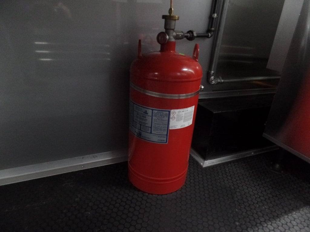 8.5′ x 32′ White Food Concession Trailer With Appliances — photo 9