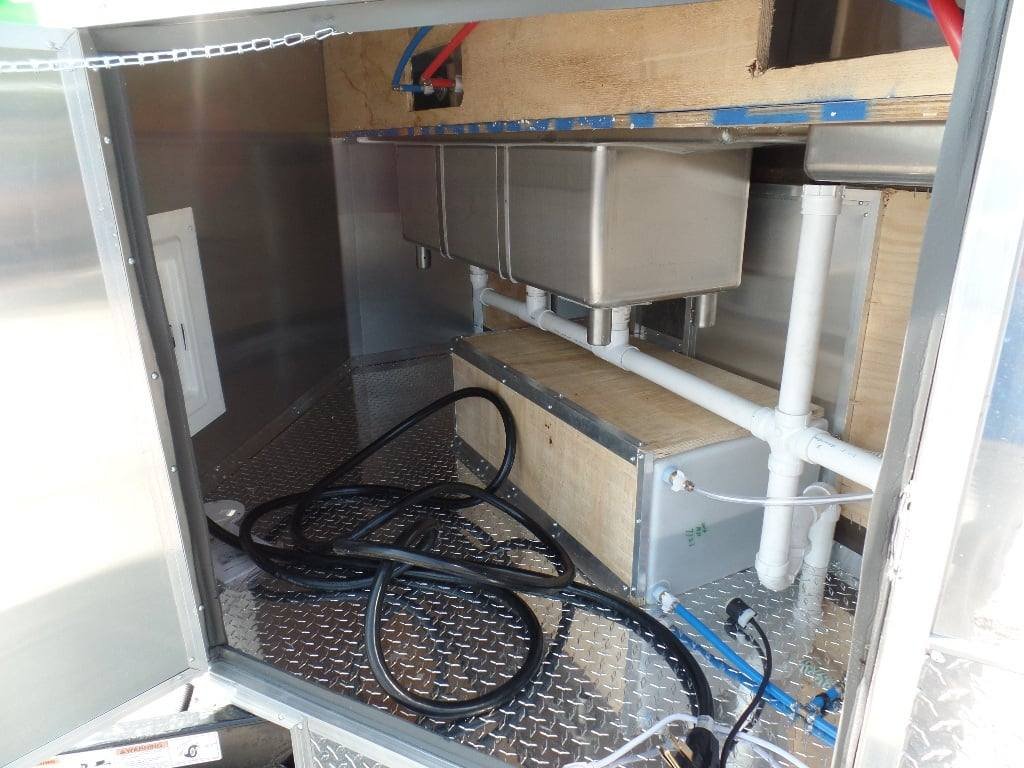 8.5′ x 18′ Concession Trailer Lime Green Event Catering — photo 5