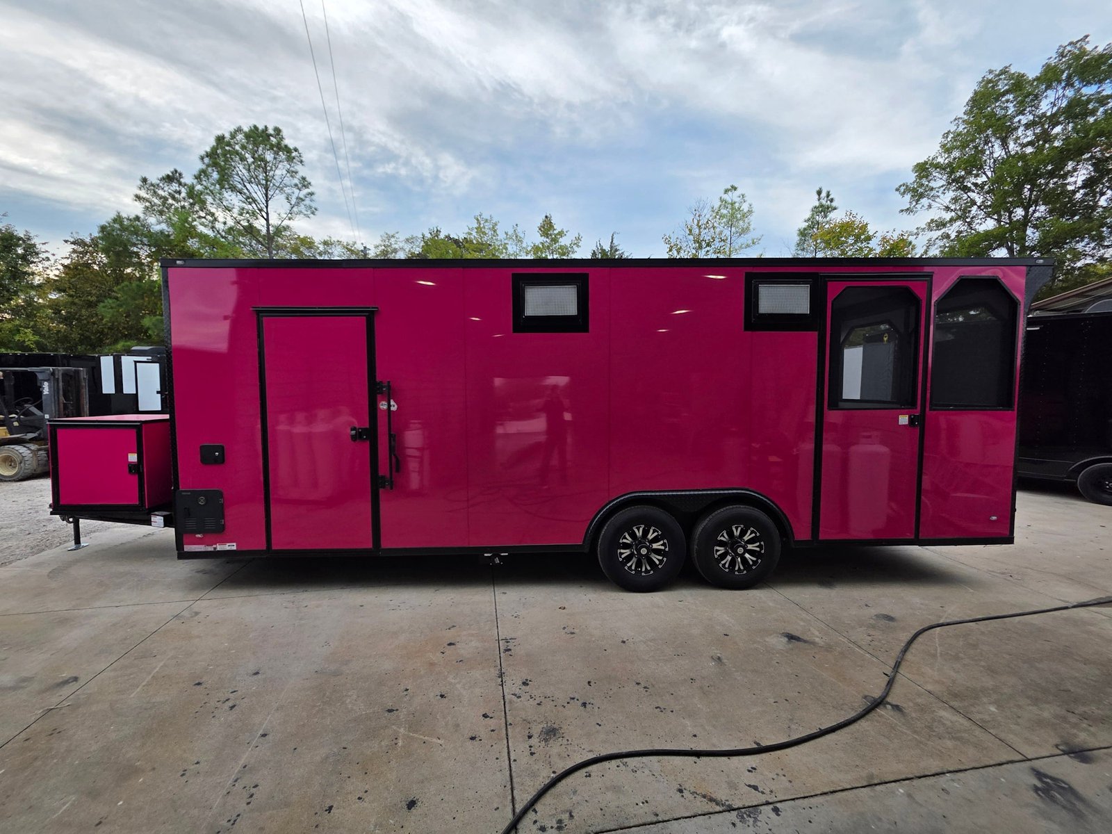 8.5′ x 24′ Pink w/ Blackout Custom Concession Trailer Food Event — photo 8