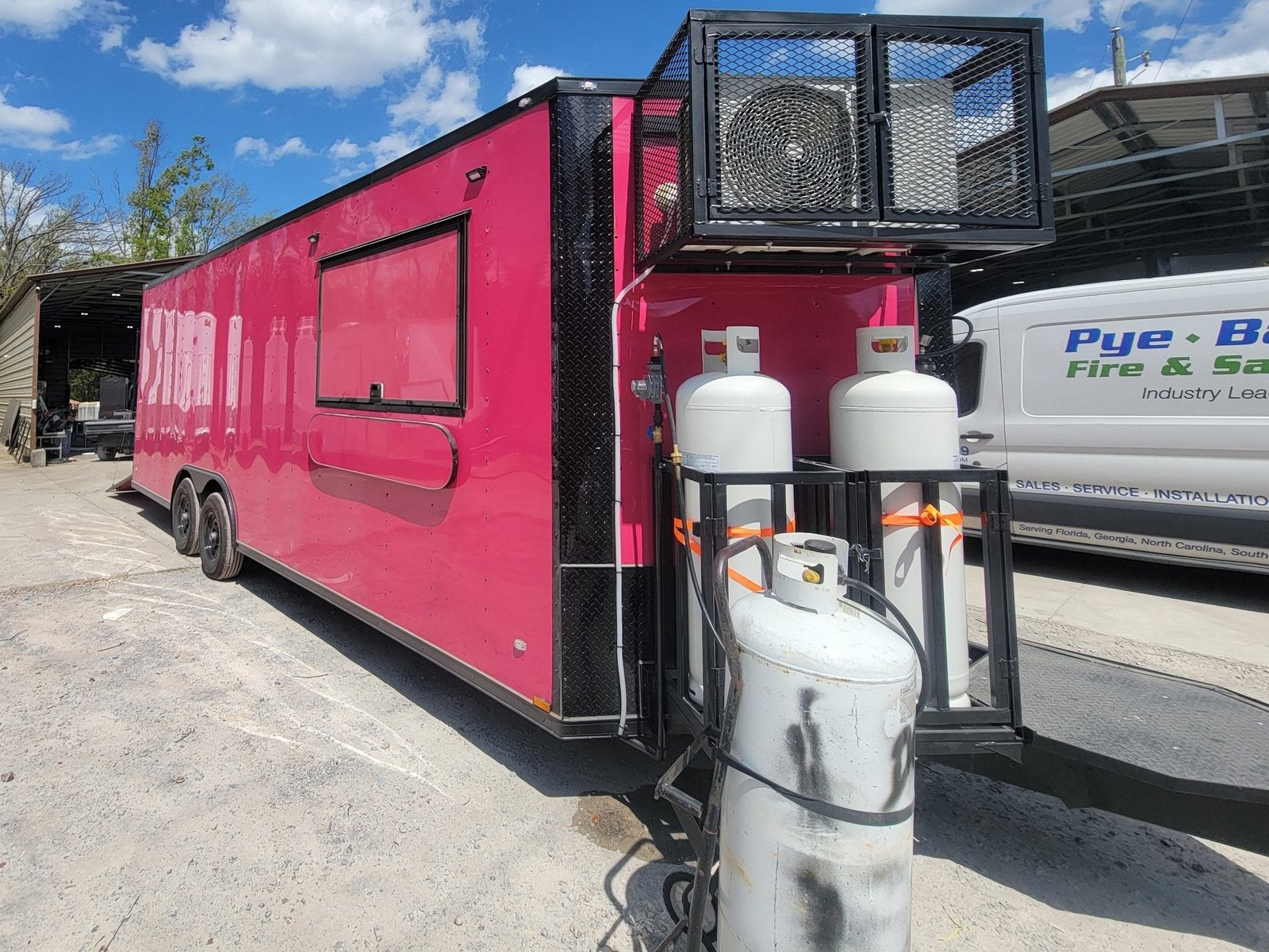 8.5′ X 24′ Pink With Blackout Concession Trailer Food Event Catering — photo 4